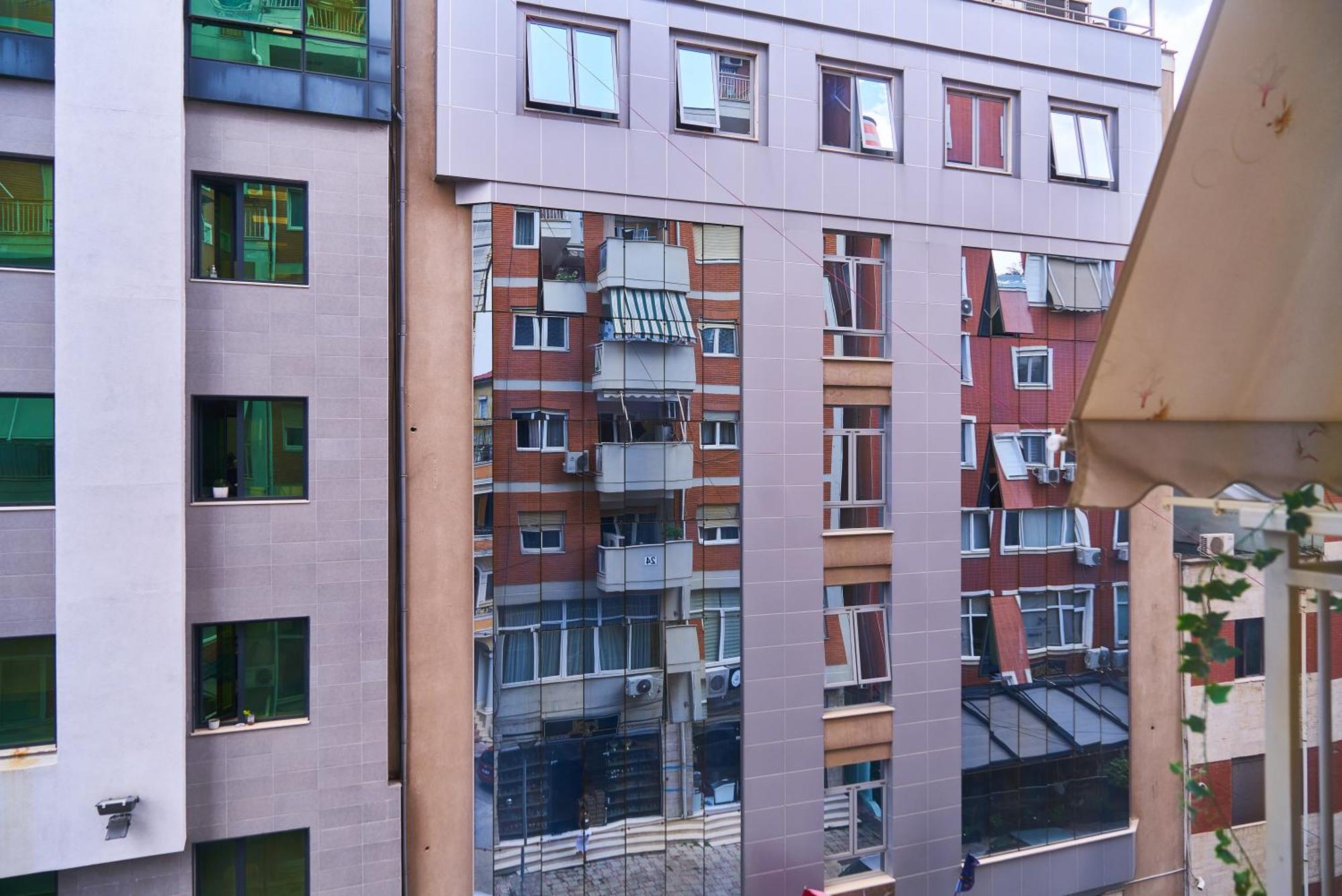 Kalpazo Home Skanderbeg Square Tiranë Luaran gambar